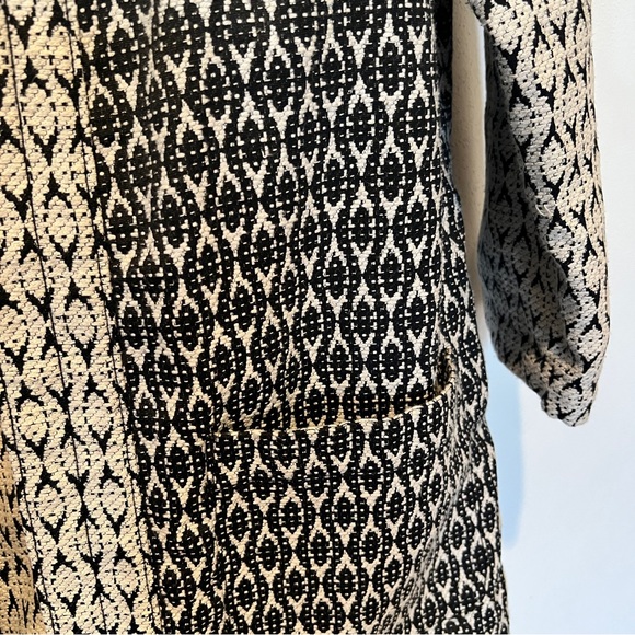 Old Navy Jacquard Open Front Jacket Size Medium Cream and Black Patterned - Picture 2 of 10